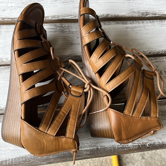 BRASH Brand Gladiator Sandals Tan Size 8 - Picture 5 of 8